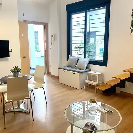 Apartment Homely Refino Loft D4