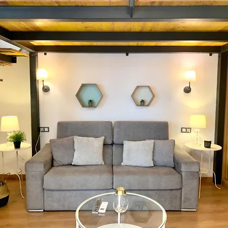 Apartmán Homely Refino Loft D4